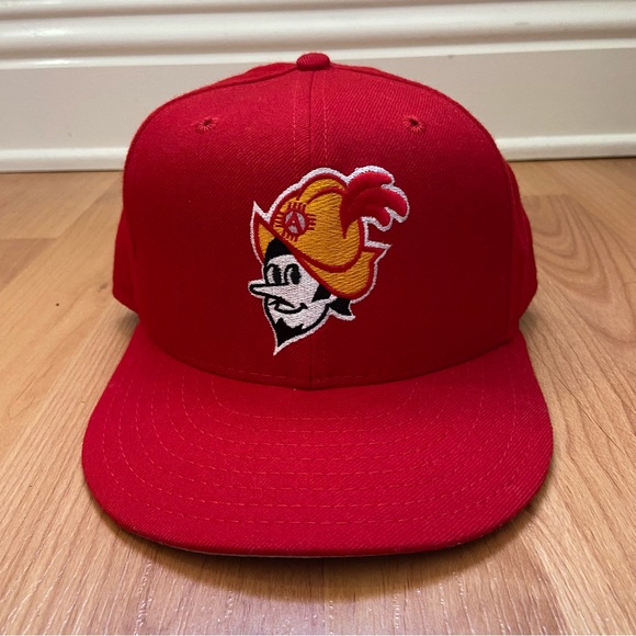 New Era Albuquerque Dukes Minor League Baseball Vintage Fitted Hat Men’s 7.5